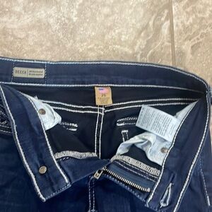 True Religion Women’s Becca Mid Rise‎ Boot Cut Jeans Sz 25